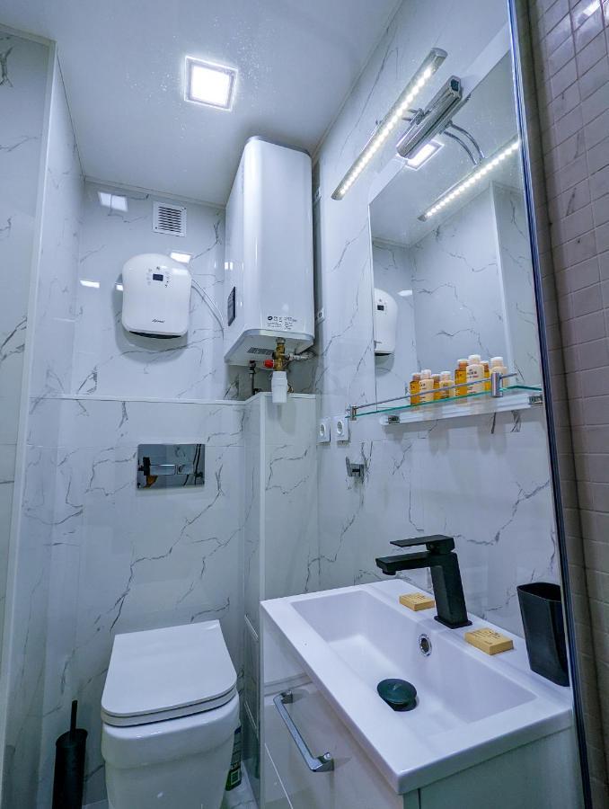 1 Min To The Beach Apartment - Kitchen - Tramway - Air Conditioner - Wifi - Promenade Des Anglais Nice Bagian luar foto